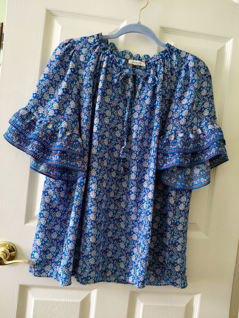 Max Studio Blue Floral Ruffled Sleeve Tie- Front Peasant Top Size 1X